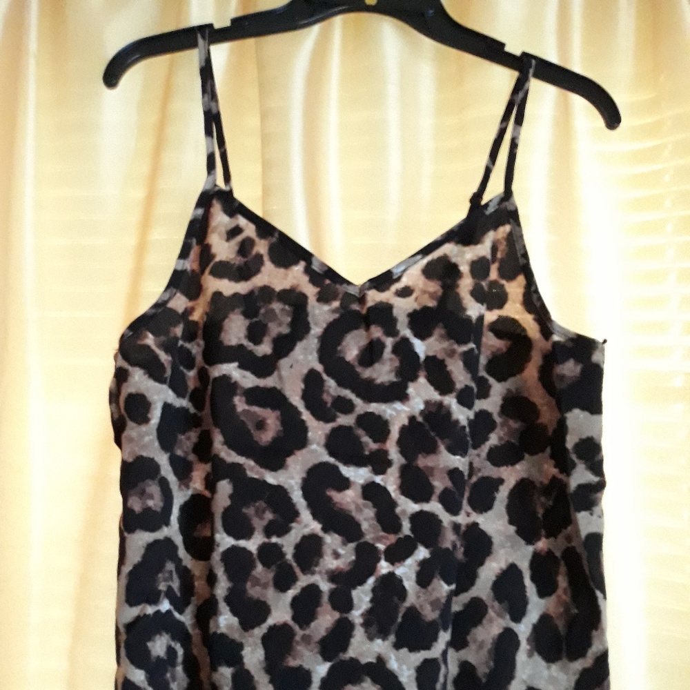 LDS Lovely Leopard V-Neck Tank - S, M & L(FinalPrice)